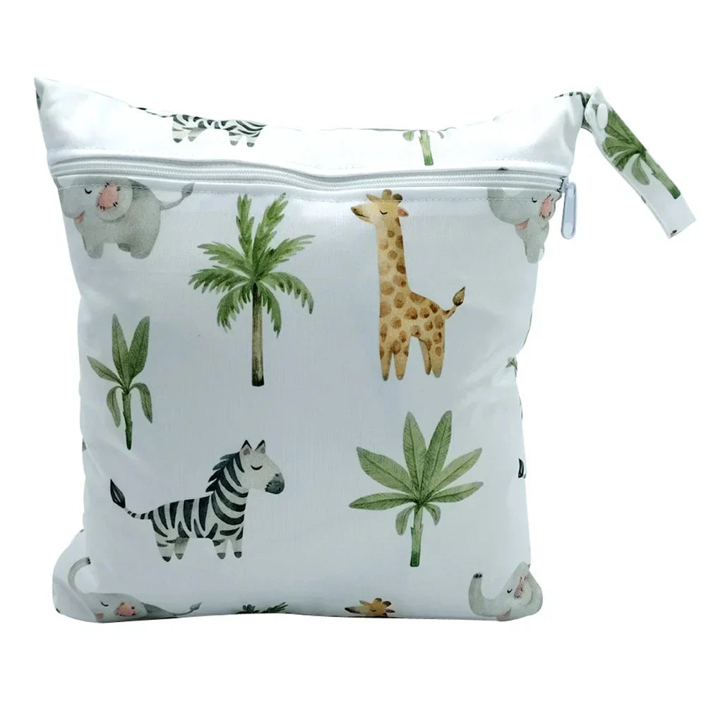 Bolsa Impermeável para Fraldas e Roupa – Aylla Wet Bag