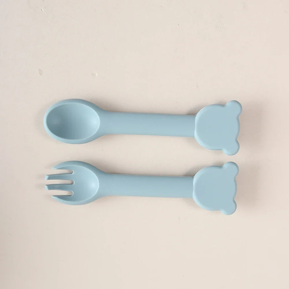 Talheres de silicone em formato de urso