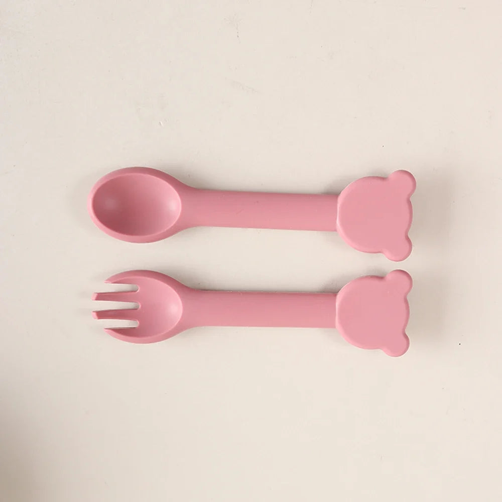 Talheres de silicone em formato de urso