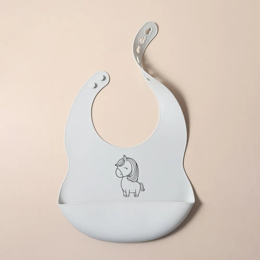Babete de silicone personalizável com nome